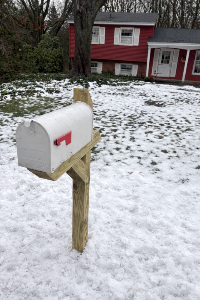 Mailbox Repair Service in Holland